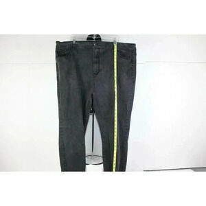 ladies FOREVER 21+ jeans size 26